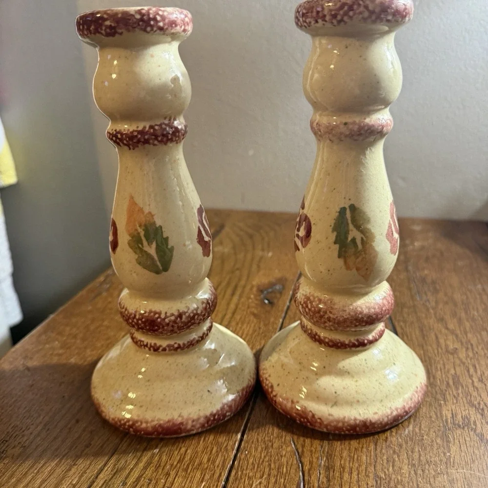 Spongeware Candlesticks Cream with Burgundy Roses